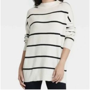 A New Day sweater navy blue stripes super soft medium